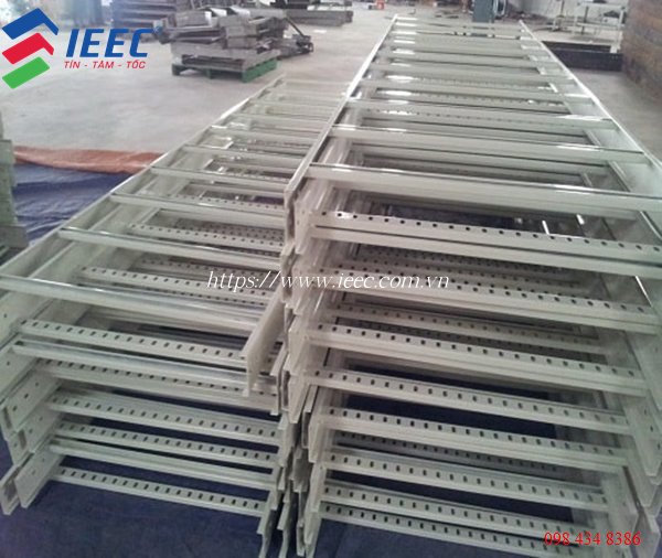 thang cáp sơn tĩnh điện
