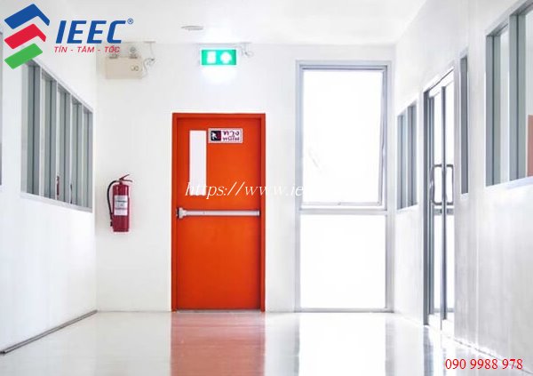 Những lưu ý khi lựa chọn đơn vị sản xuất cửa thép chống cháy