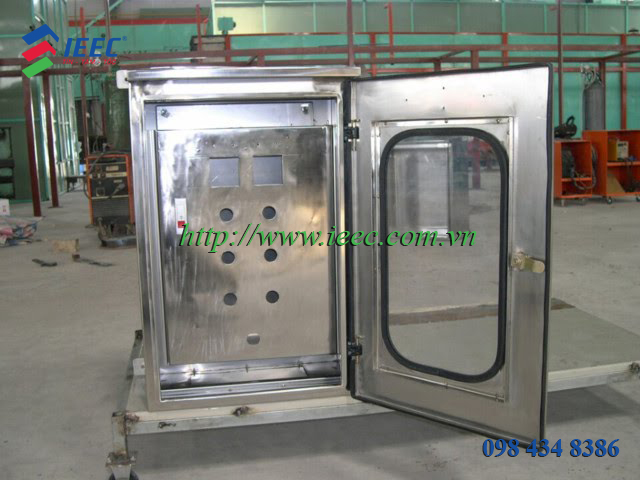 Tủ điện inox là gì? Ưu điểm nổi bật của tủ điện inox