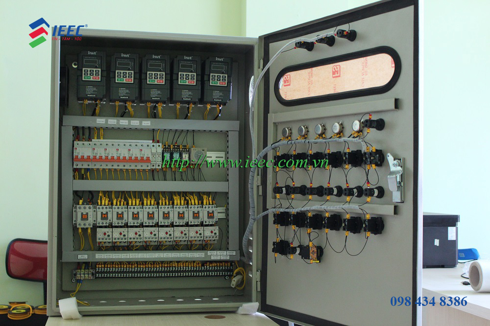 Tủ điện PLC và những ứng dụng của tủ điện PLC trong đời sống